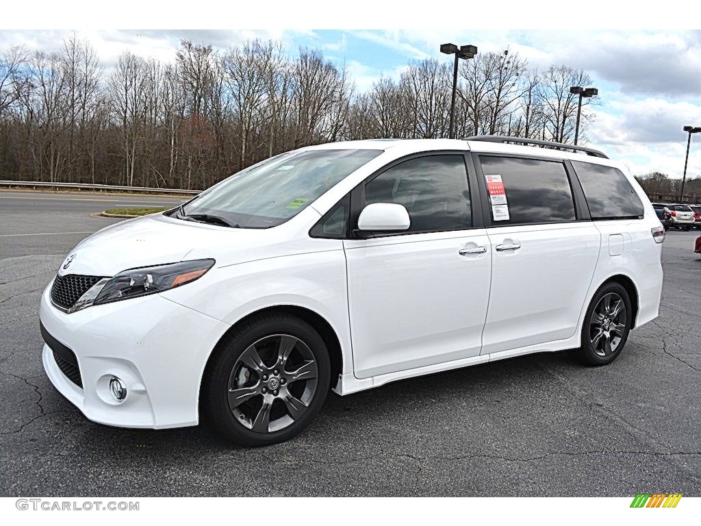 2015 Sienna SE - Super White / Black photo #3