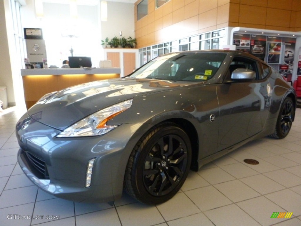Gun Metallic 2016 Nissan 370Z Coupe Exterior Photo #111403462