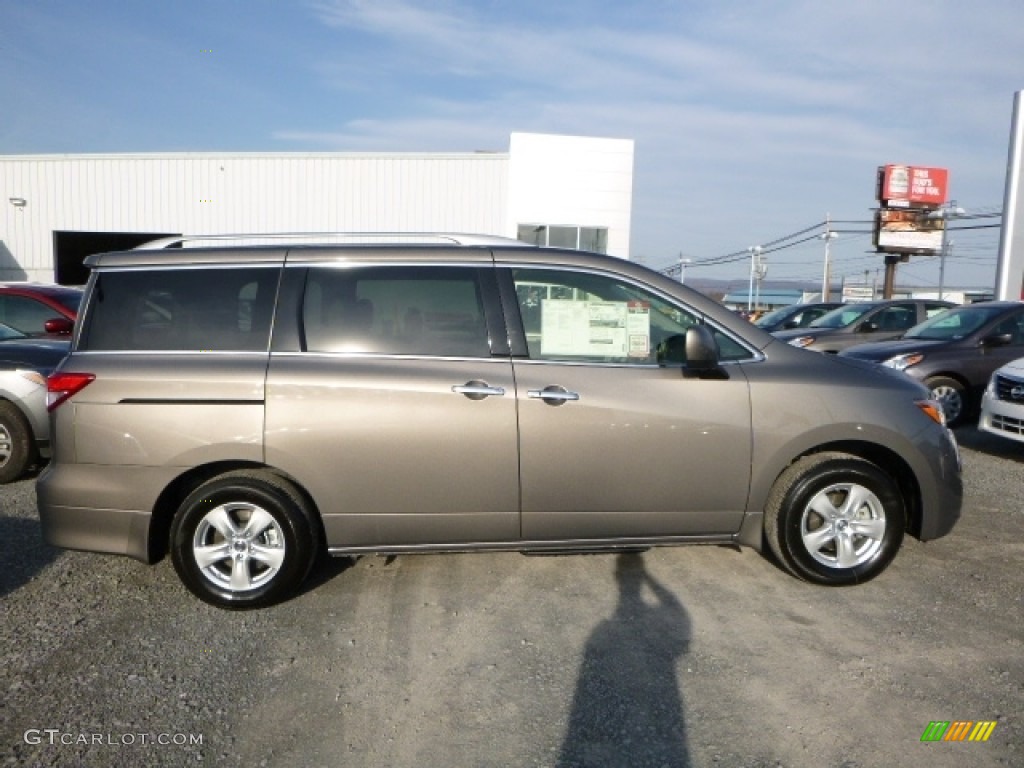 2016 Nissan Quest SV Exterior Photos