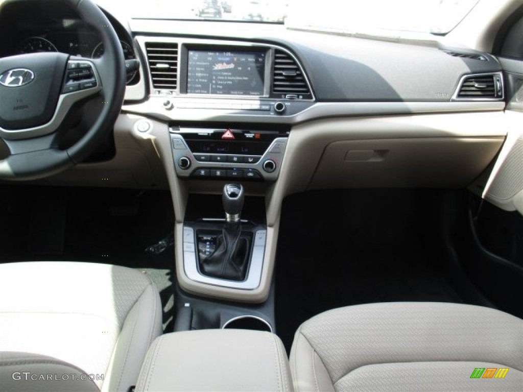 2017 Elantra Limited - White / Beige photo #15