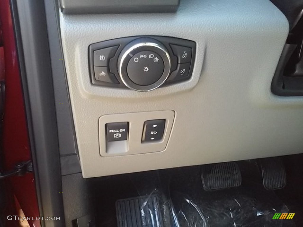 2016 F150 XLT SuperCrew - Ruby Red / Medium Earth Gray photo #22