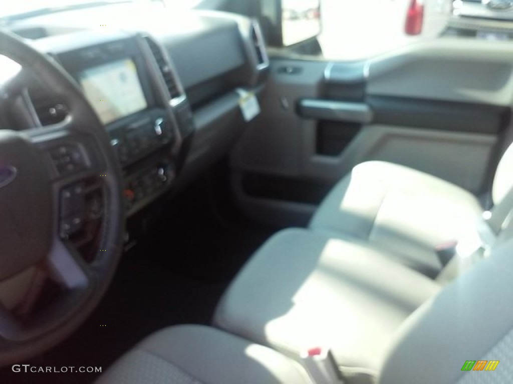 2016 F150 XLT SuperCrew - Ruby Red / Medium Earth Gray photo #24