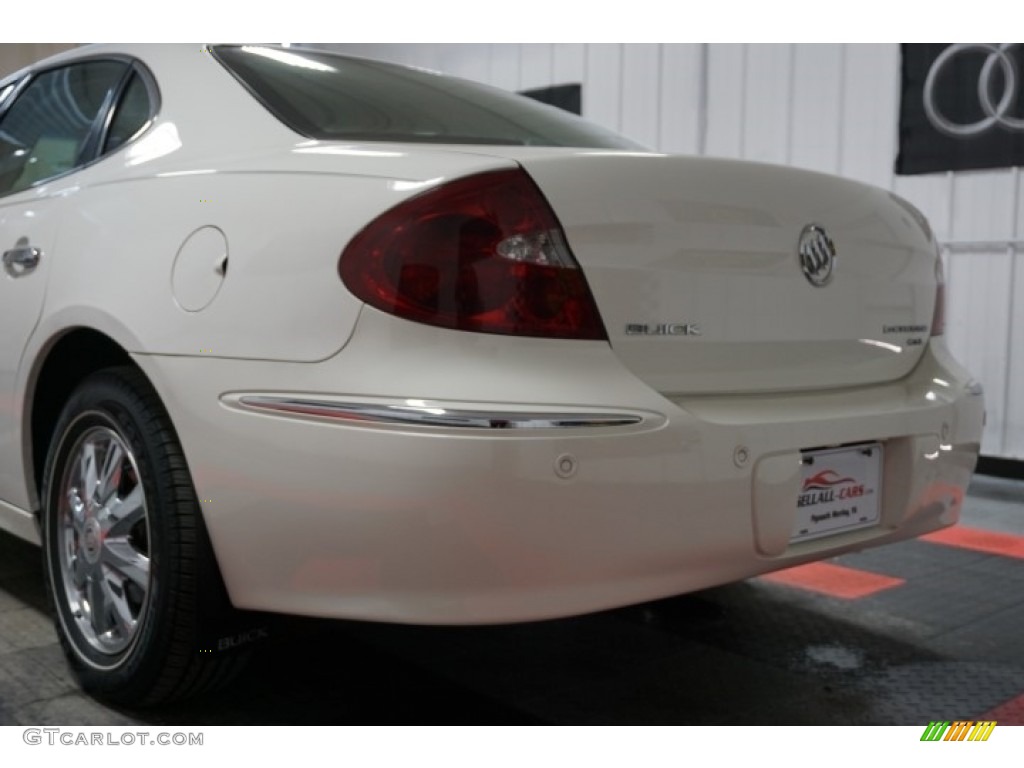 2005 LaCrosse CXL - White Opal / Ebony photo #62