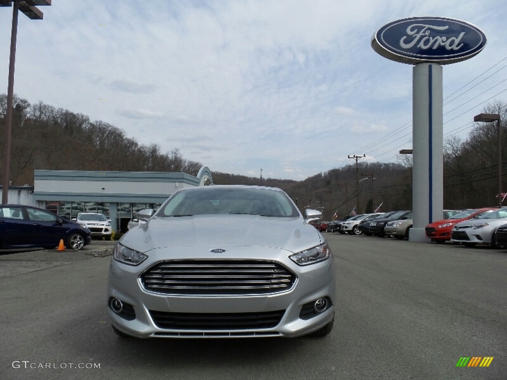 2016 Fusion SE AWD - Ingot Silver Metallic / Charcoal Black photo #2