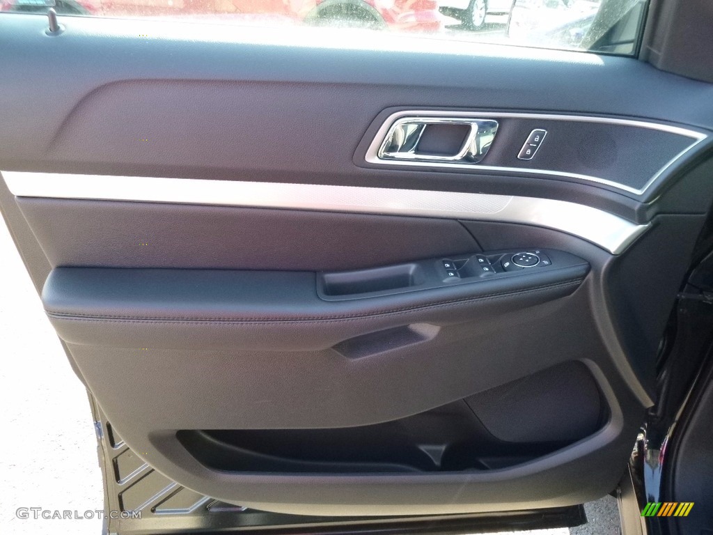 2016 Explorer XLT 4WD - Shadow Black / Ebony Black photo #13