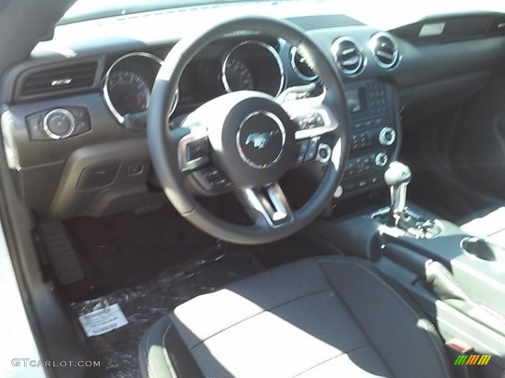 2016 Mustang V6 Coupe - Oxford White / Ebony photo #19