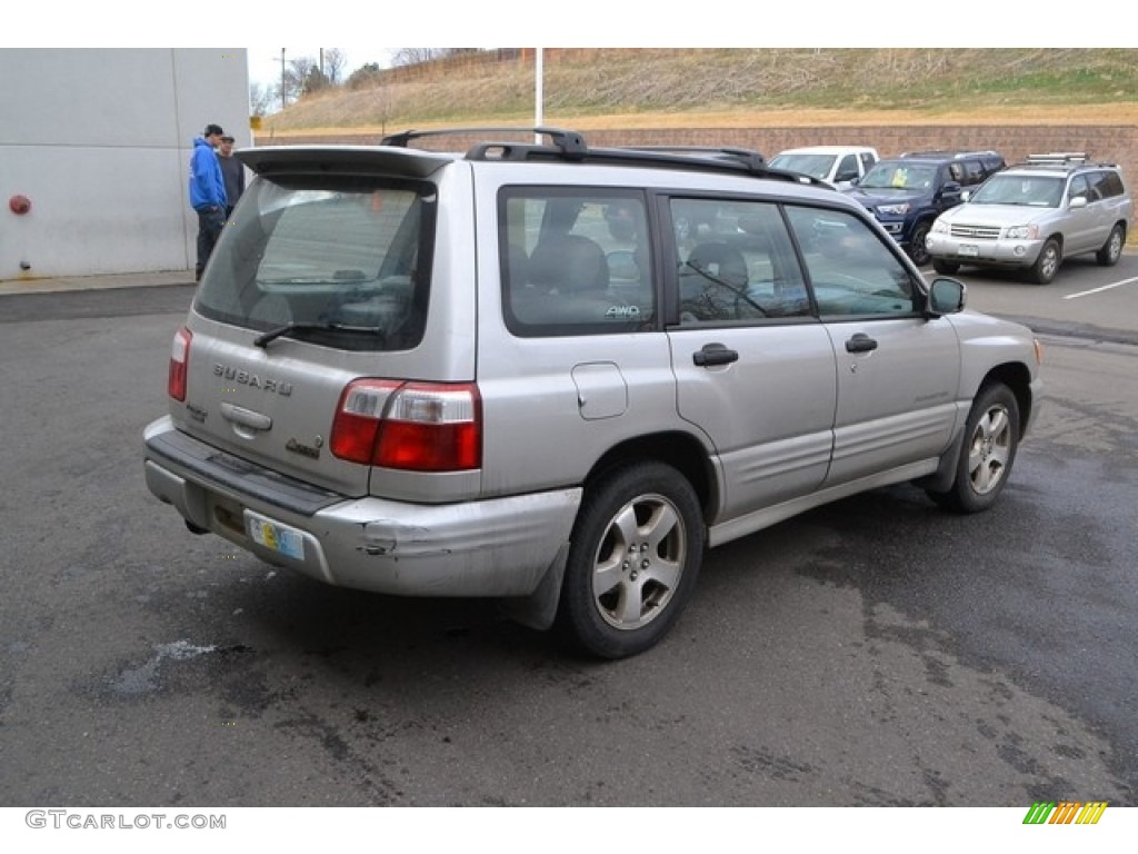 2001 Forester 2.5 S - Silverthorn Metallic / Gray photo #2