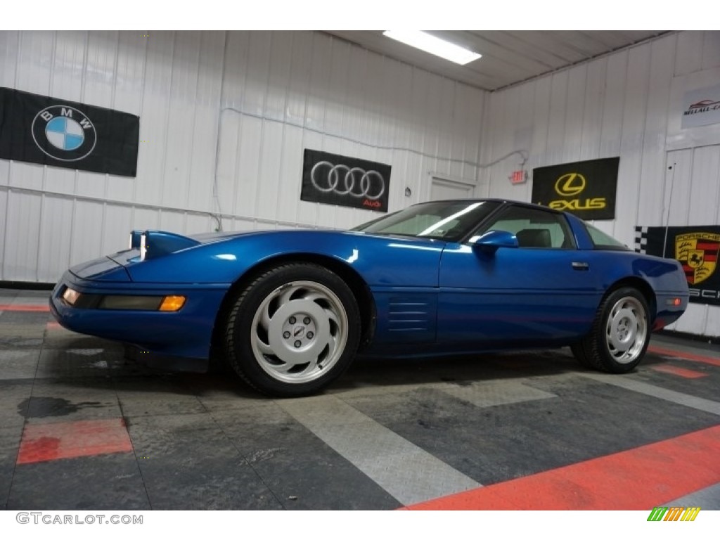 1992 Corvette Coupe - Medium Quasar Blue Metallic / Gray photo #2