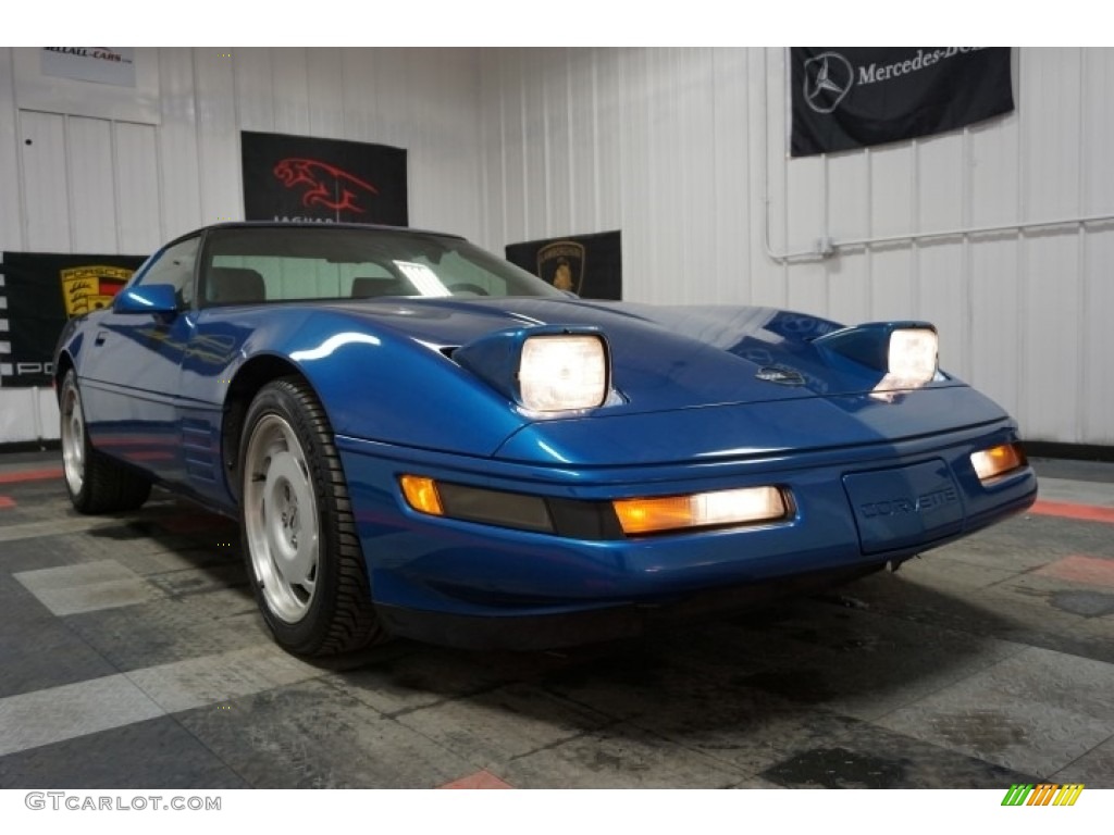 1992 Corvette Coupe - Medium Quasar Blue Metallic / Gray photo #5