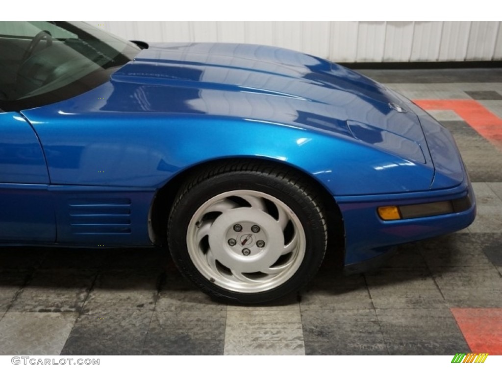 1992 Corvette Coupe - Medium Quasar Blue Metallic / Gray photo #51