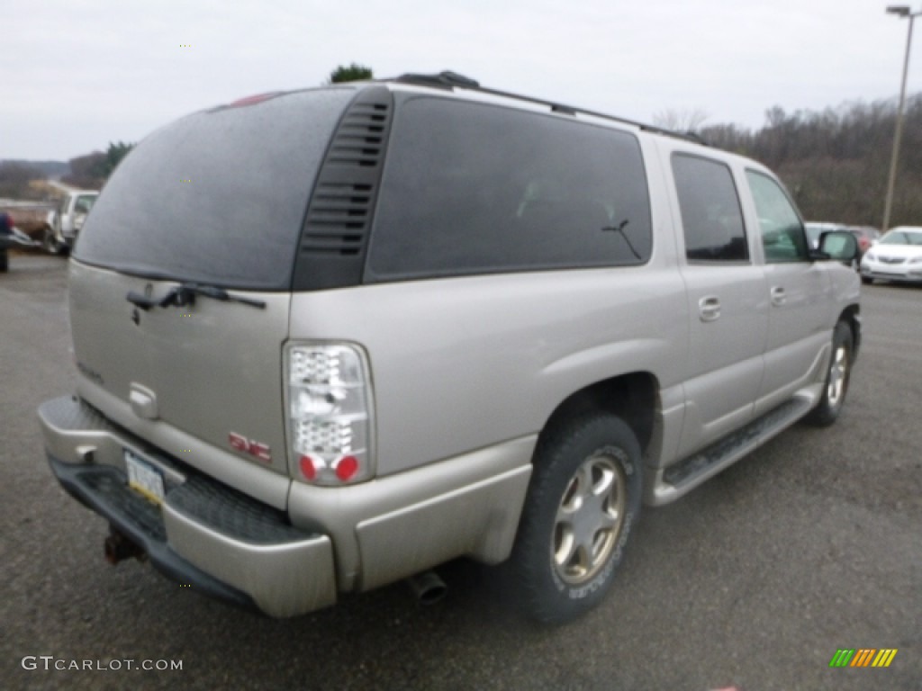 2005 Yukon XL Denali AWD - Sand Beige Metallic / Stone Gray photo #9