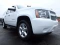 Summit White - Suburban LT 4x4 Photo No. 12