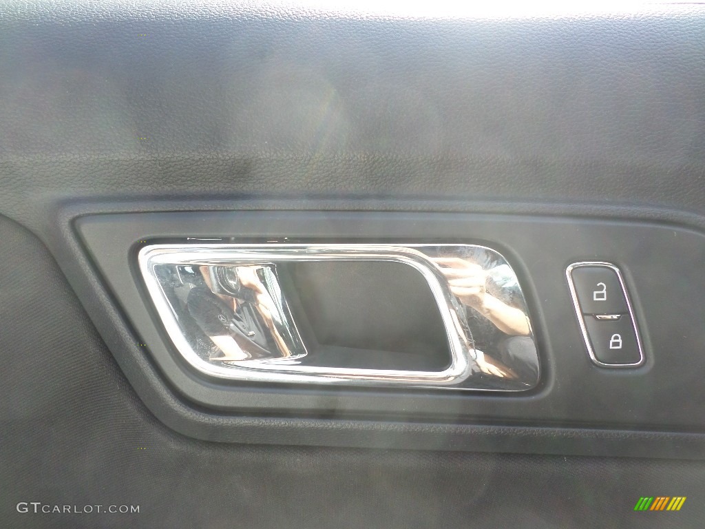 2015 Mustang V6 Convertible - Oxford White / Ebony photo #7