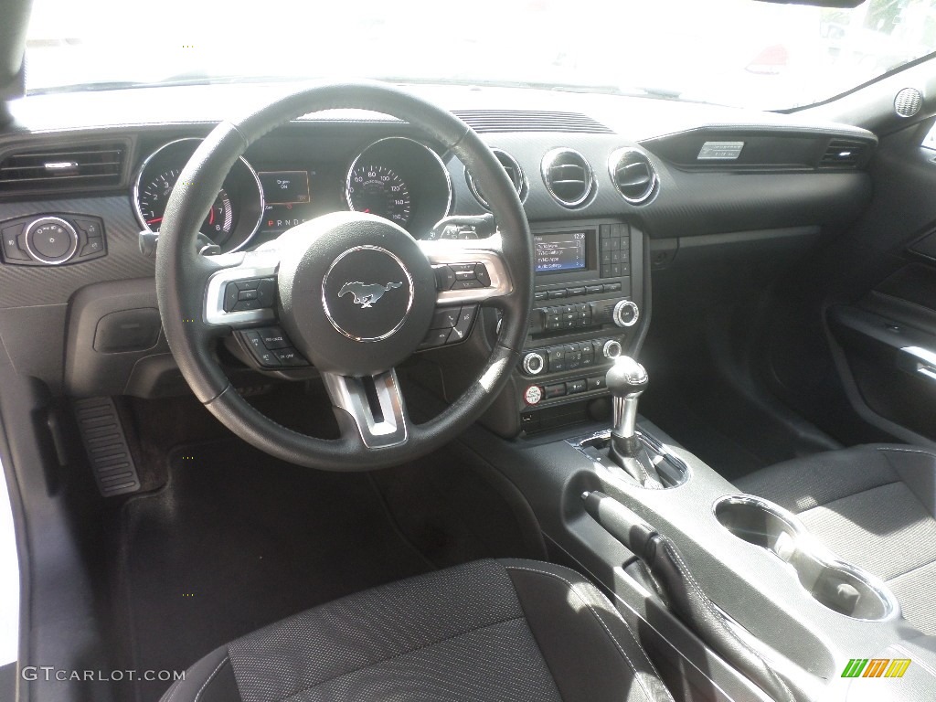 2015 Mustang V6 Convertible - Oxford White / Ebony photo #19