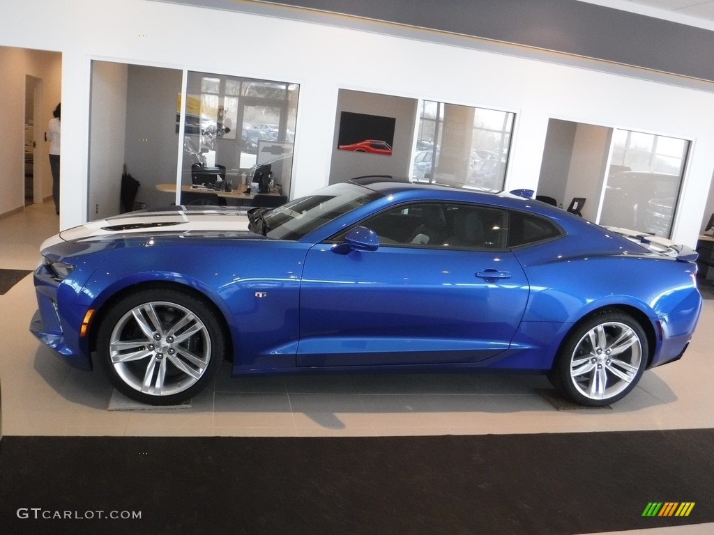 2016 Camaro SS Coupe - Hyper Blue Metallic / Ceramic White photo #2