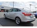 Ingot Silver - Focus Titanium Sedan Photo No. 5