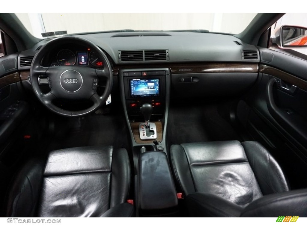 2004 S4 4.2 quattro Sedan - Brilliant Red / Black/Blue photo #27