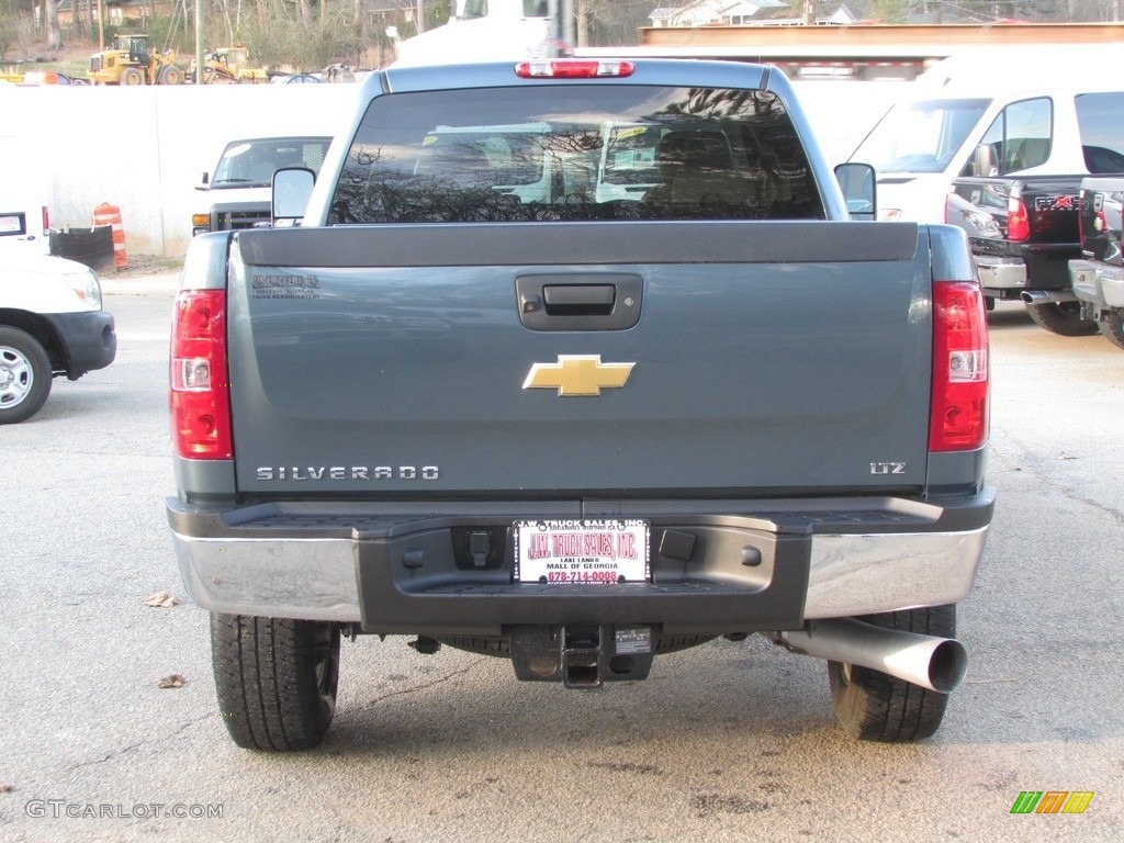 2013 Silverado 2500HD LTZ Crew Cab 4x4 - Blue Granite Metallic / Light Cashmere/Dark Cashmere photo #6