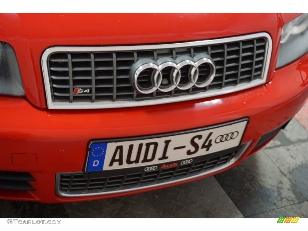 2004 S4 4.2 quattro Sedan - Brilliant Red / Black/Blue photo #59