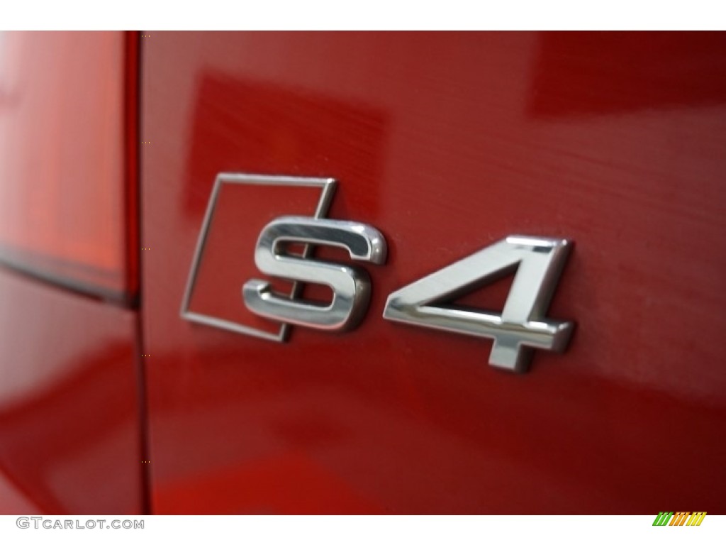 2004 S4 4.2 quattro Sedan - Brilliant Red / Black/Blue photo #97