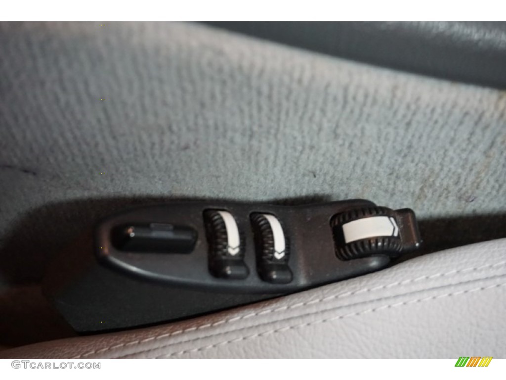 1999 CLK 320 Convertible - Brilliant Silver Metallic / Ash photo #47