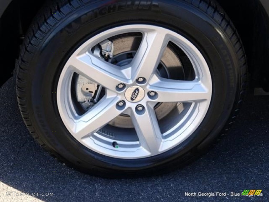 2016 Explorer XLT 4WD - Oxford White / Medium Light Camel photo #9