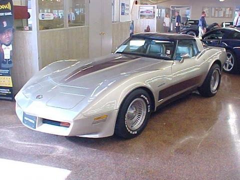 1982 Chevrolet Corvette Collector Edition Hatchback Data, Info and Specs