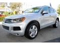 2013 Cool Silver Metallic Volkswagen Touareg VR6 FSI Lux 4XMotion  photo #13