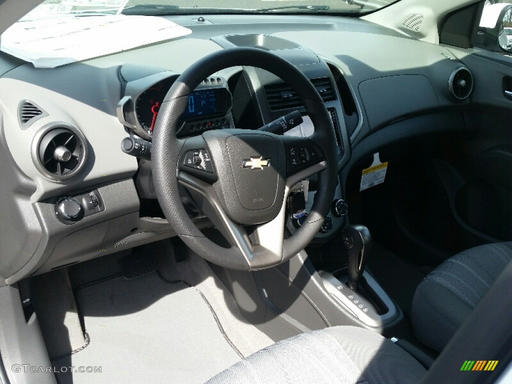 2016 Sonic LT Sedan - Summit White / Jet Black/Dark Titanium photo #3