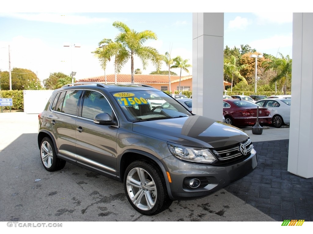 2014 Pepper Gray Metallic Volkswagen Tiguan R-Line #111461918 ... 2014 Pepper Gray Metallic Volkswagen Tiguan R-Line #111461918 ...