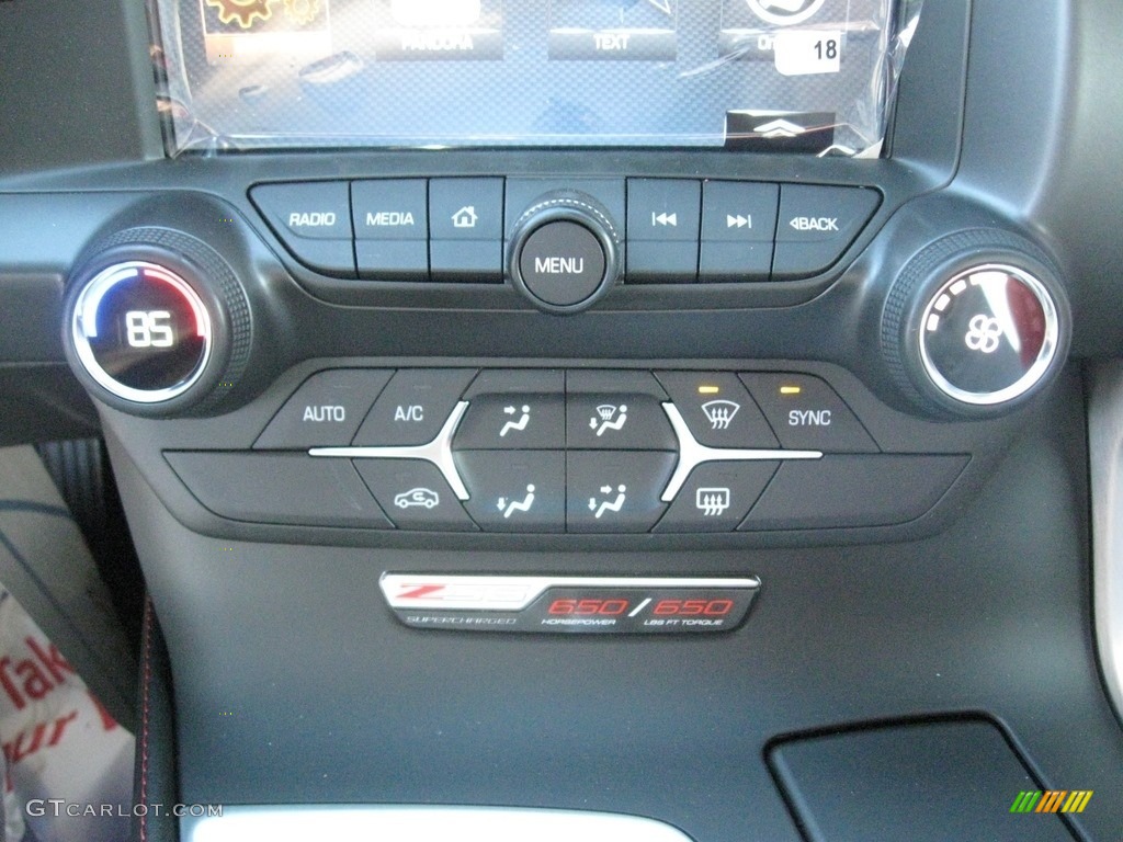 2016 Chevrolet Corvette Z06 Coupe Controls Photo #111465955
