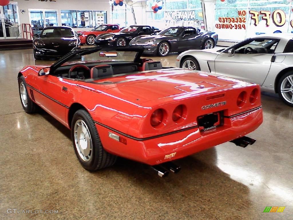 1986 Corvette Convertible - Bright Red / Red photo #25
