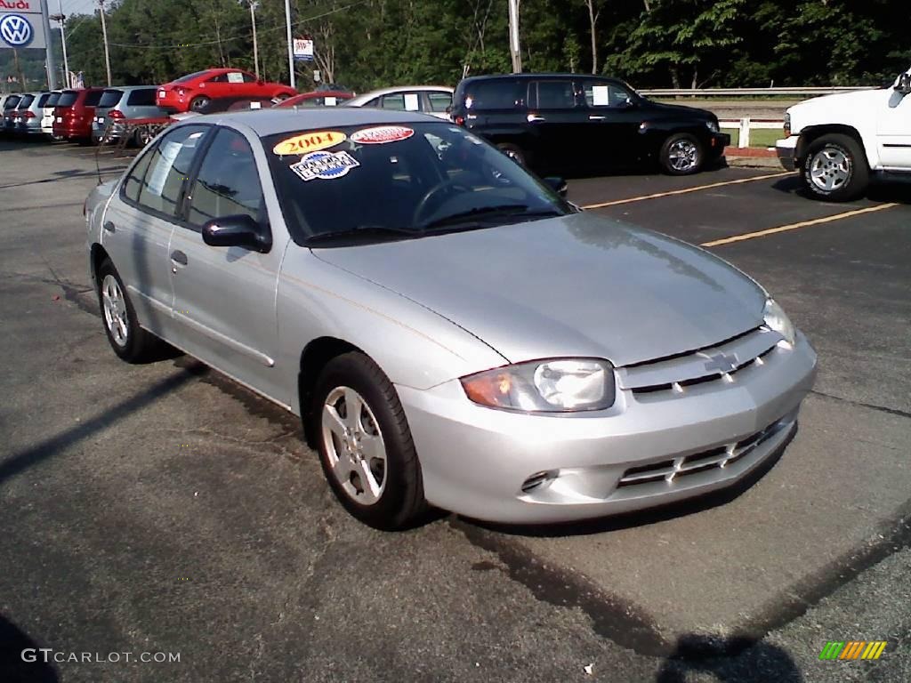 2004 Cavalier LS Sedan - Ultra Silver Metallic / Graphite photo #1