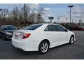 Super White - Camry SE Photo No. 3