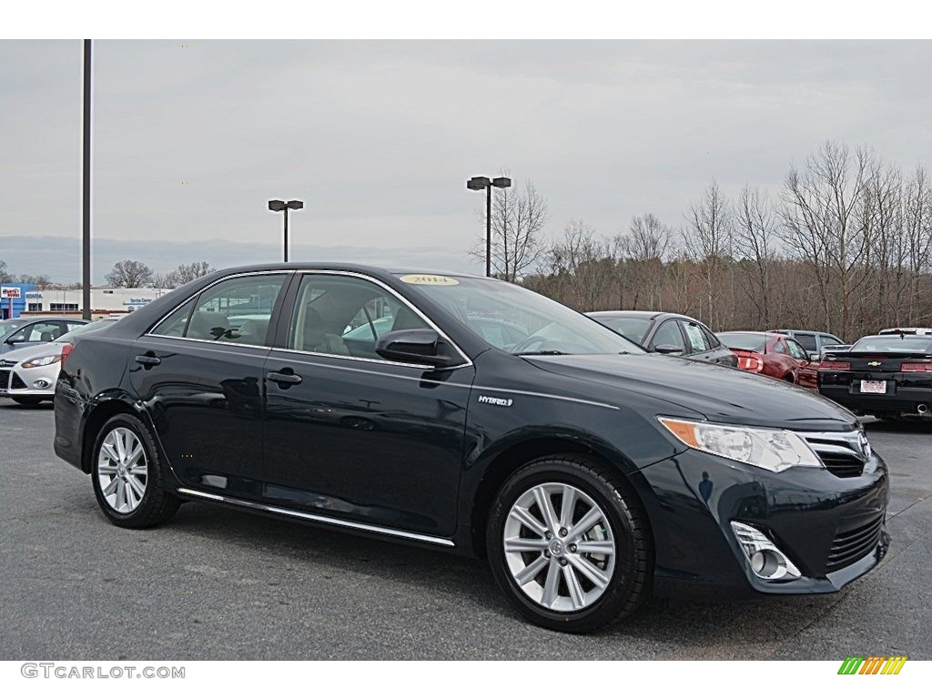 2014 Camry Hybrid XLE - Parisian Night Pearl / Ivory photo #1