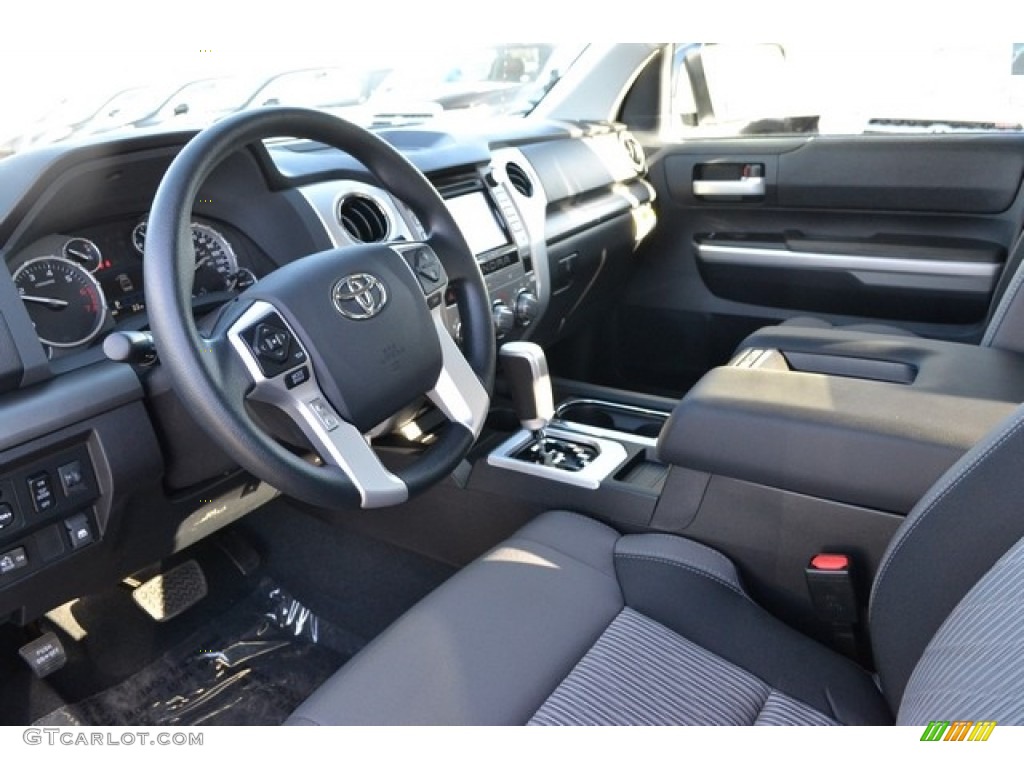 2016 Tundra SR5 CrewMax 4x4 - Super White / Graphite photo #5