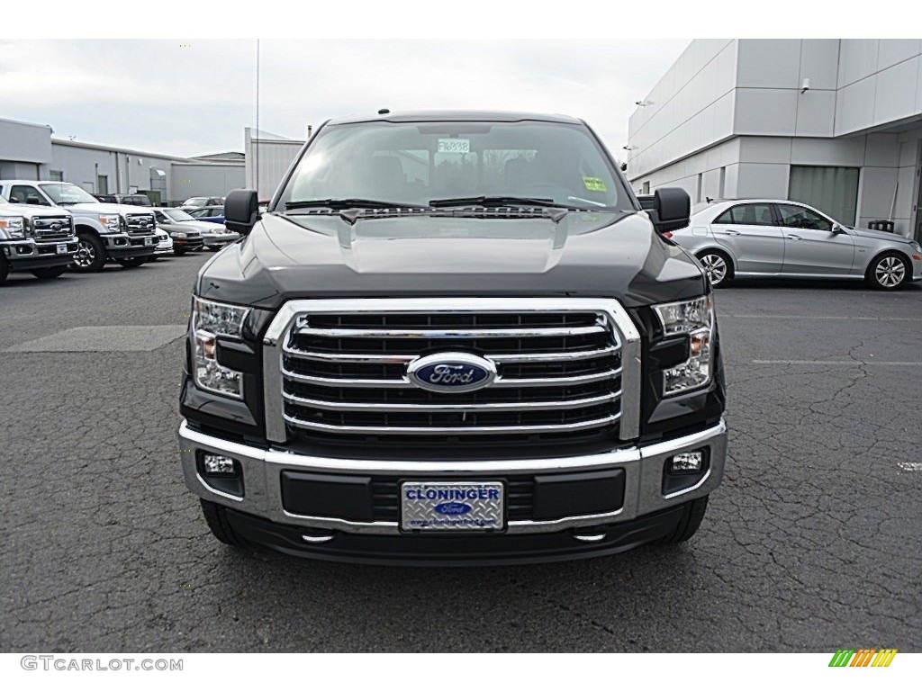 2016 F150 XLT SuperCrew 4x4 - Shadow Black / Medium Earth Gray photo #4