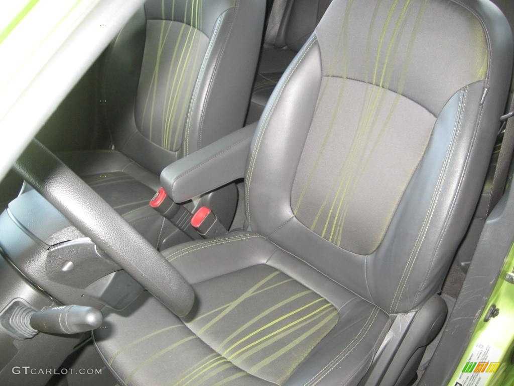 2013 Spark LT - Jalapeno (Green) / Green/Green photo #7