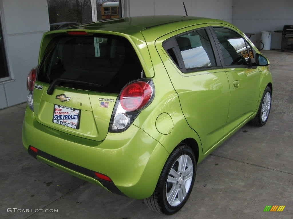 2013 Spark LT - Jalapeno (Green) / Green/Green photo #17