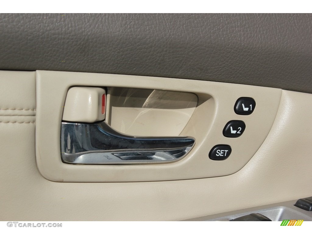 2004 RX 330 - Crystal White Pearl / Ivory photo #32