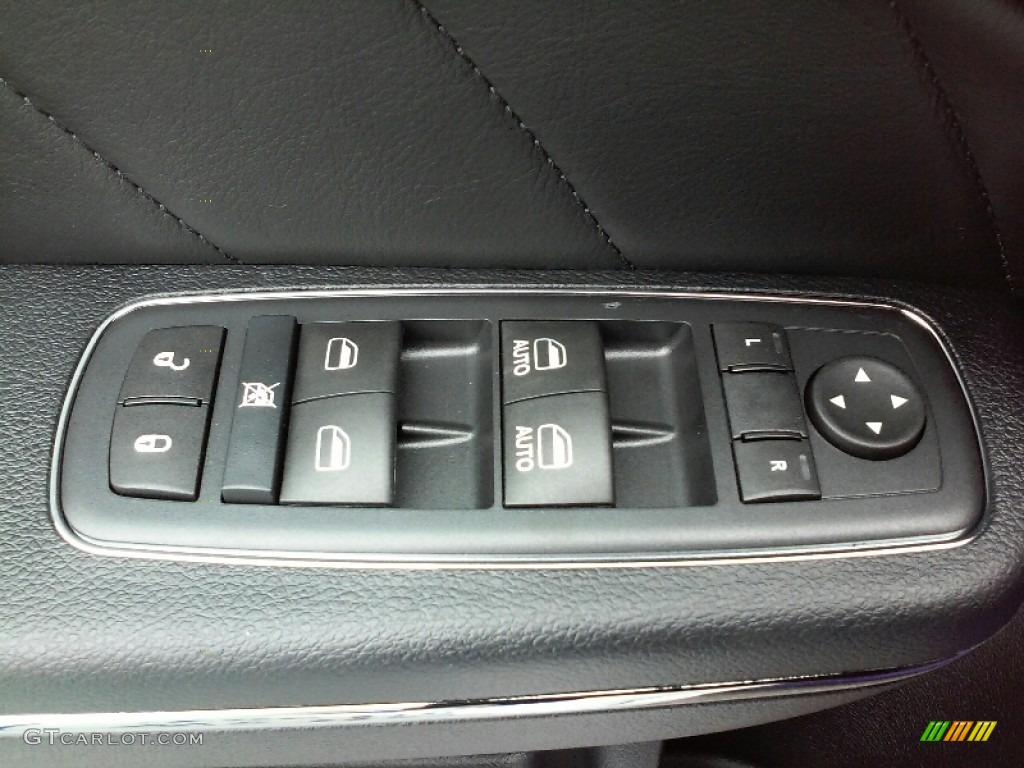 2016 Dodge Charger SRT Hellcat Controls Photo #111476512