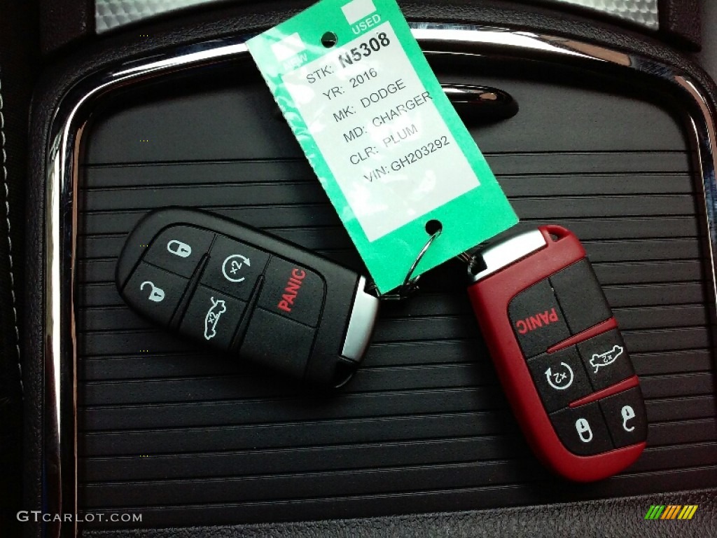 2016 Dodge Charger SRT Hellcat Keys Photo #111476713