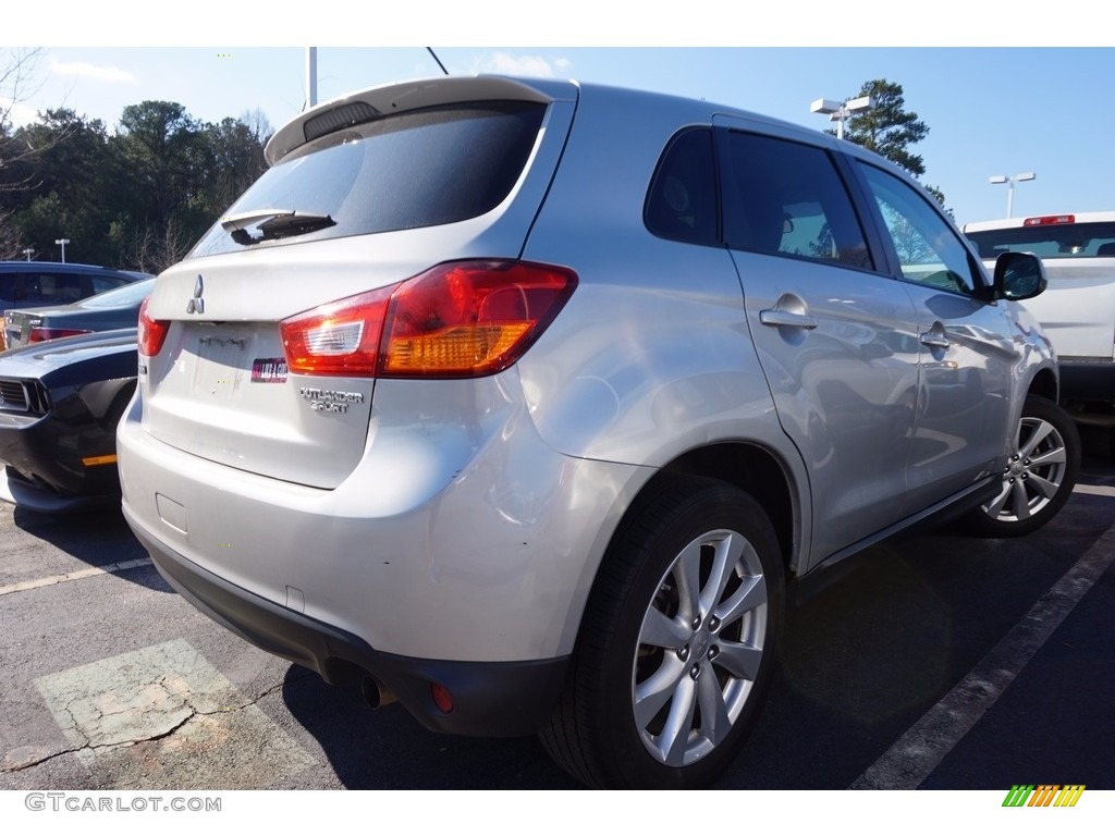 2013 Outlander Sport ES - Quick Silver Metallic / Black photo #3