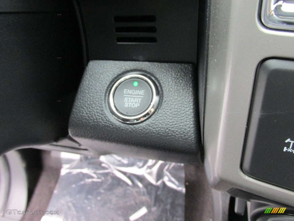 2016 F150 Lariat SuperCrew - Shadow Black / Black photo #31