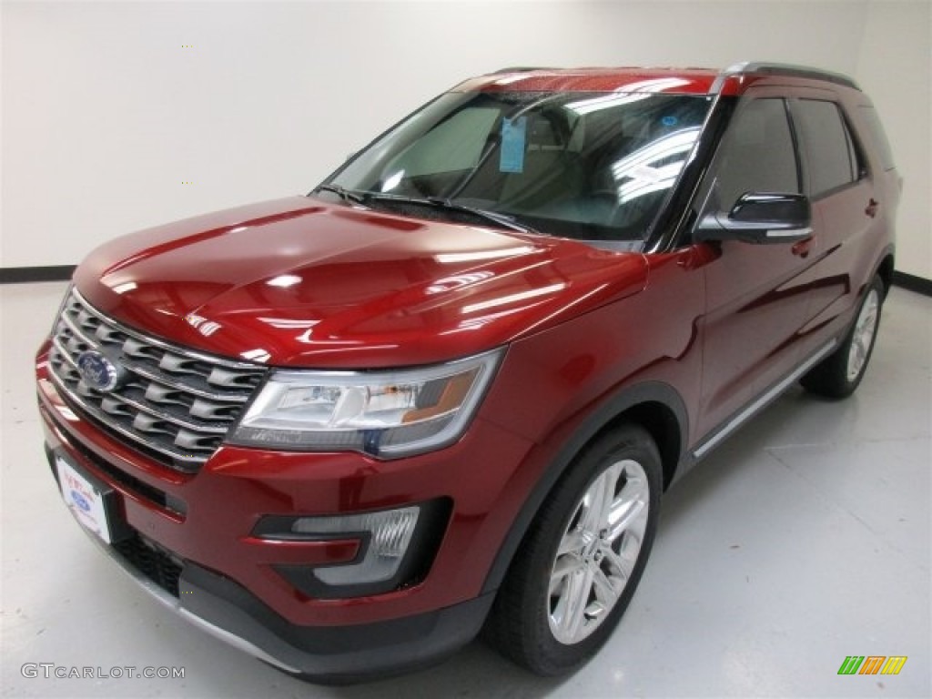 2016 Explorer XLT - Ruby Red Metallic Tri-Coat / Medium Light Camel photo #4