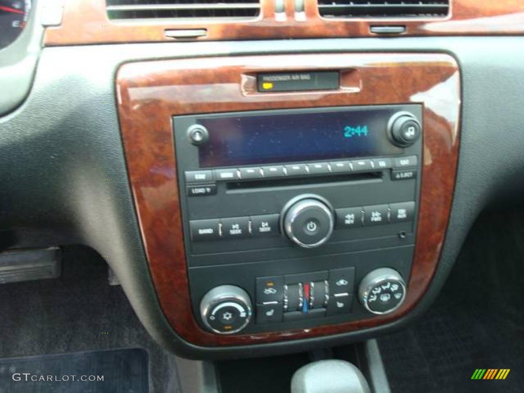 2006 Impala SS - Sport Red Metallic / Ebony Black photo #13