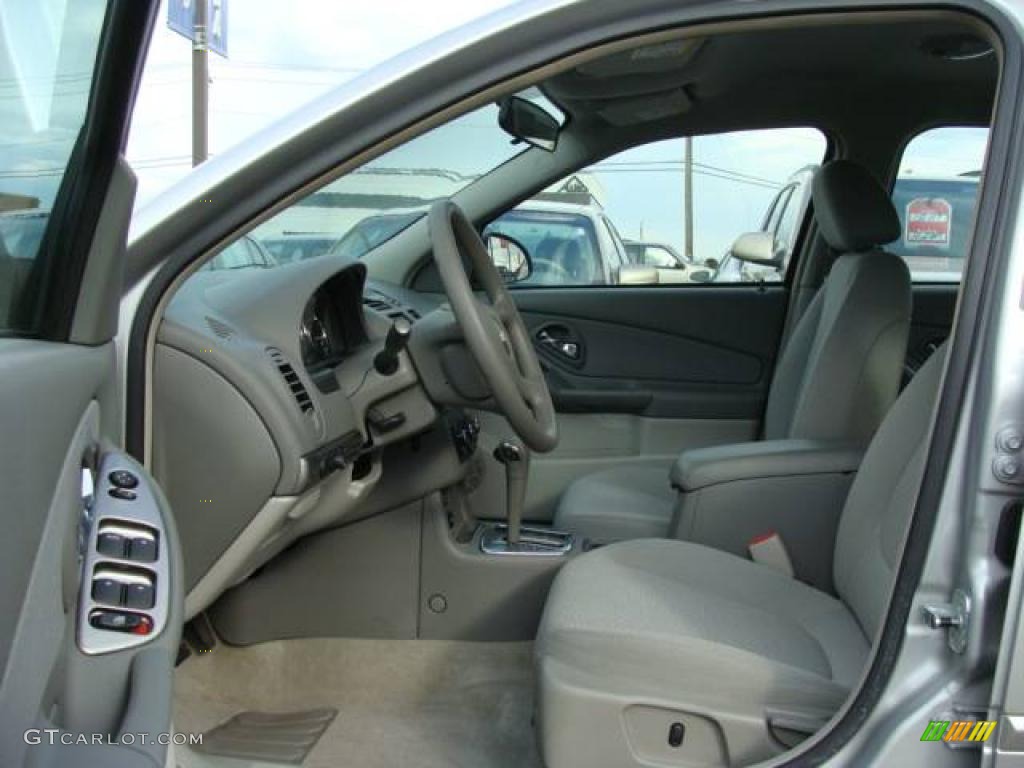 2006 Malibu LS Sedan - Silverstone Metallic / Titanium Gray photo #7