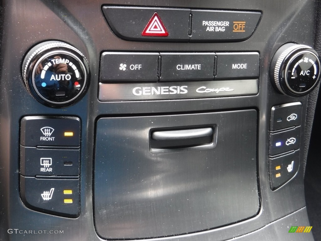 2013 Genesis Coupe 3.8 Track - Circuit Silver / Black Leather photo #19