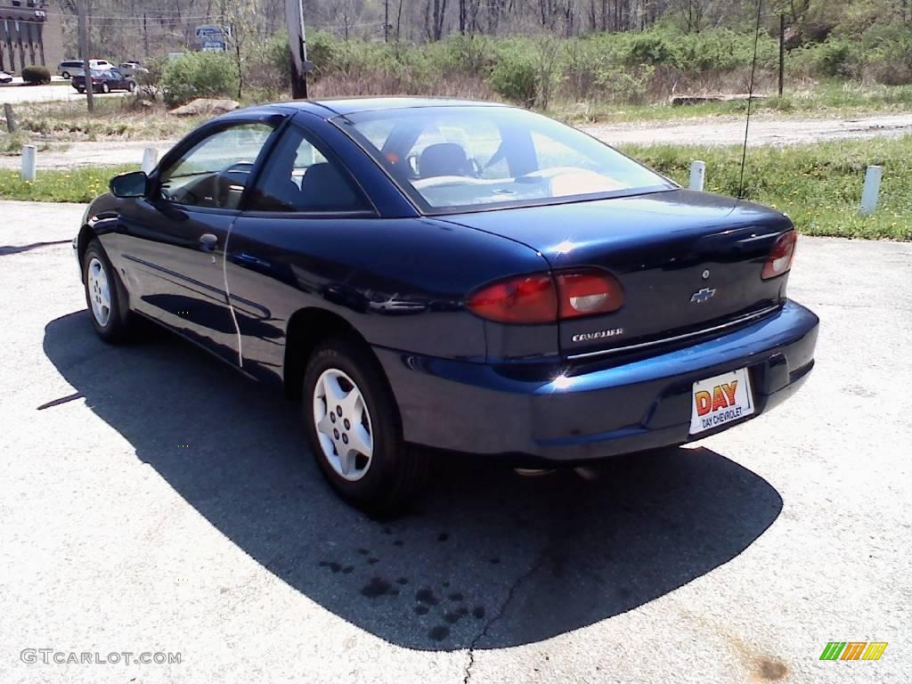 2002 Cavalier Coupe - Indigo Blue Metallic / Graphite photo #3