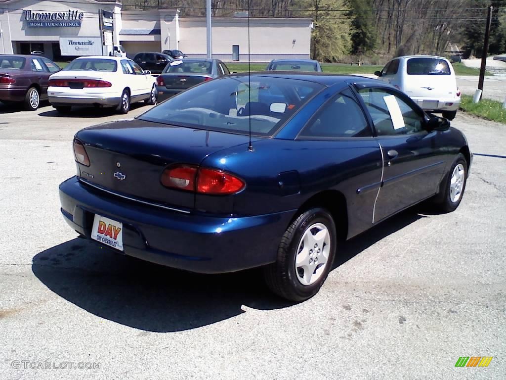 2002 Cavalier Coupe - Indigo Blue Metallic / Graphite photo #4